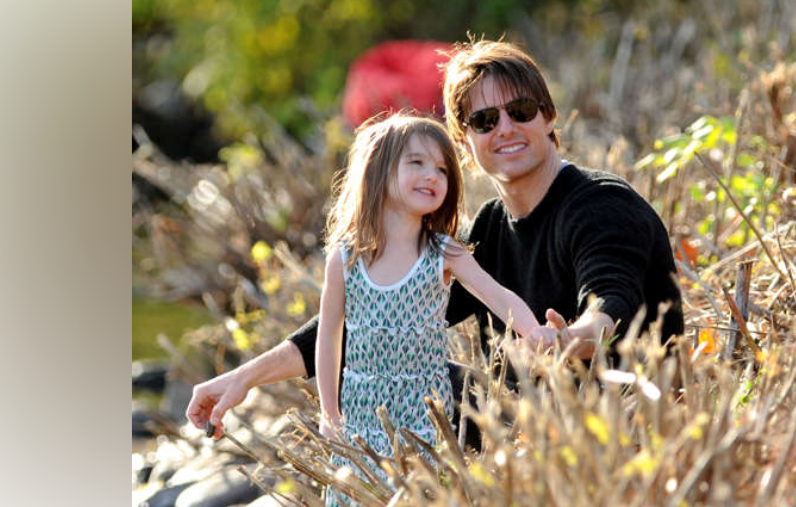 Tom Cruise’s daughter Suri legally drops his last name