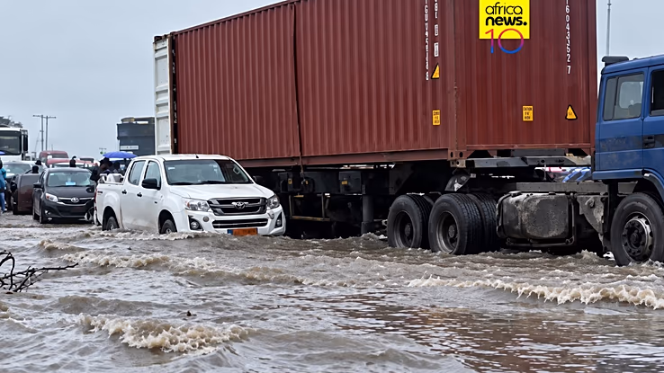 Cameroon’s economic capital Douala wakes up underwater after heavy rains